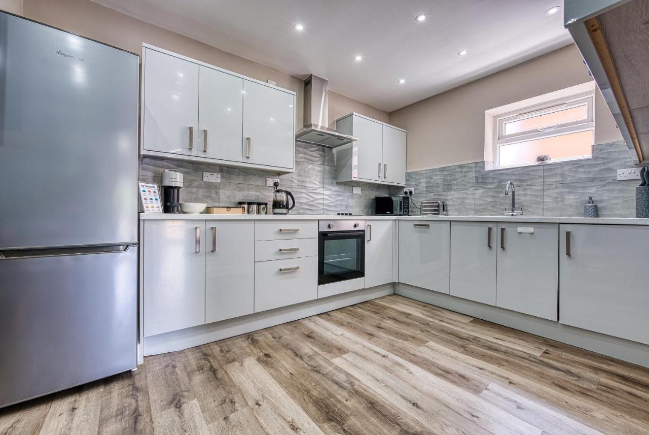 Stylish House - B'Ham Airport And Nec, Jlr Solihull, Business & Leisure Stays - Aspen House 外观 照片